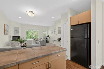 3014 NE 140th Street #B, Seattle, WA 98125 - Photo 17