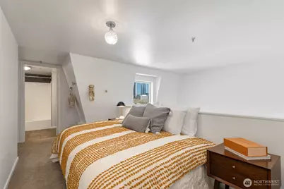 425 Vine St #721, Seattle, WA 98121 - Photo 5