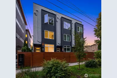 9553 Ashworth Avenue N #B, Seattle, WA 98103 - Photo 19
