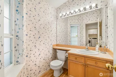 18555 NE 57th Street #18555, Redmond, WA 98052 - Photo 23
