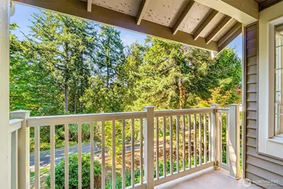 18555 NE 57th Street #18555, Redmond, WA 98052 - Photo 17