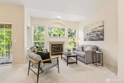 18555 NE 57th Street #18555, Redmond, WA 98052 - Photo 5