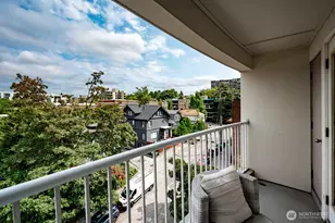 530 Melrose Ave E, Seattle, WA 98102 - Photo 29