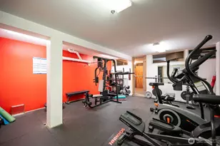 530 Melrose Ave E, Seattle, WA 98102 - Photo 27