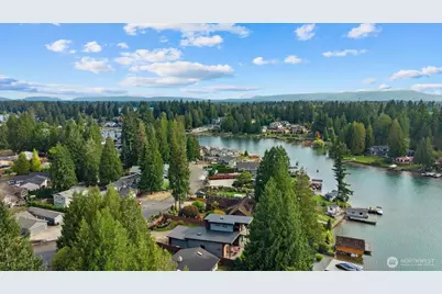 6360 S Island Drive E, Bonney Lake, WA 98391 - Photo 39