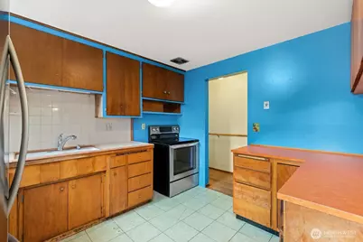 13227 14th Avenue S, Burien, WA 98168 - Photo 11