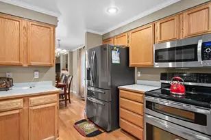 12611 SE 307th St, Auburn, WA 98092 - Photo 9