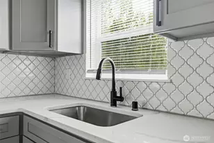 1750 S Anderson St, Tacoma, WA 98405 - Photo 7