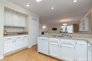 1811 F St SE, Auburn, WA 98002 - Photo 9
