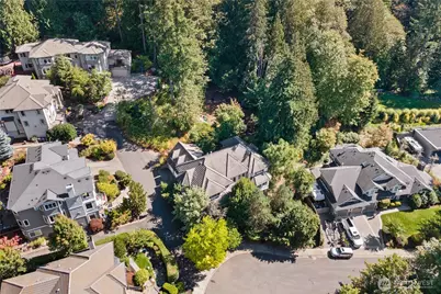19627 NE 33rd Place, Sammamish, WA 98074 - Photo 11