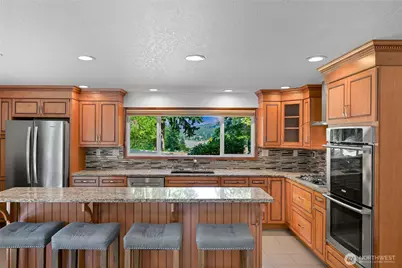 4514 Spring Street, Bellingham, WA 98229 - Photo 11