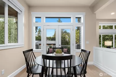 16125 SE 44th Way, Bellevue, WA 98006 - Photo 9