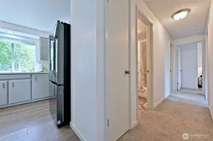 1012 E Laurel St, Kent, WA 98030 - Photo 9