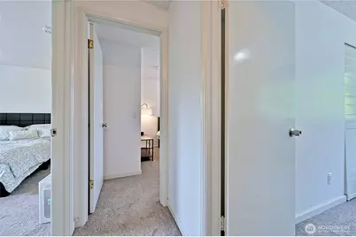 1012 E Laurel Street, Kent, WA 98030 - Photo 31