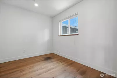 1 Dravus Street, Seattle, WA 98109 - Photo 15