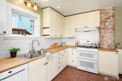 314 NW 46th Street, Seattle, WA 98107 - Photo 9