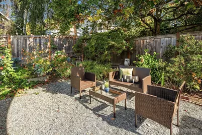 314 NW 46th Street, Seattle, WA 98107 - Photo 23