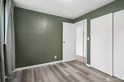 11242 SE 321st Place, Auburn, WA 98092 - Photo 17