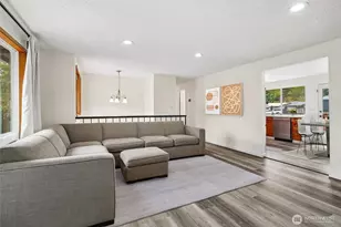 11242 SE 321st Pl, Auburn, WA 98092 - Photo 5