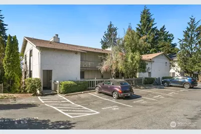 13235 12th Avenue SW #112, Burien, WA 98146 - Photo 1
