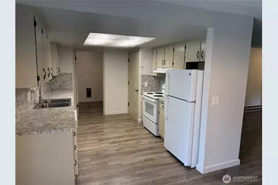 10135 Meadowside Lane SW, Rochester, WA 98579 - Photo 13