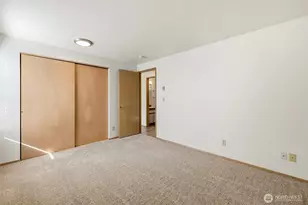 5911 SW Admiral Wy, Seattle, WA 98116 - Photo 11