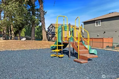 1825 179th Street Ct E, Spanaway, WA 98387 - Photo 25