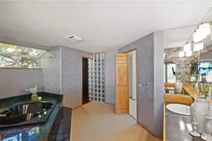 11812 Marine View Dr, Edmonds, WA 98026 - Photo 21