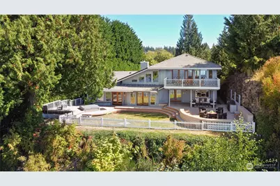 11812 Marine View Drive, Edmonds, WA 98026 - Photo 3