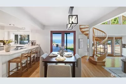 11812 Marine View Drive, Edmonds, WA 98026 - Photo 17