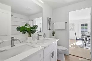 9812 59th Ave S, Seattle, WA 98118 - Photo 11
