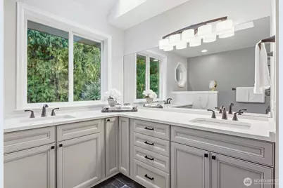 12610 480th Avenue SE, North Bend, WA 98045 - Photo 23