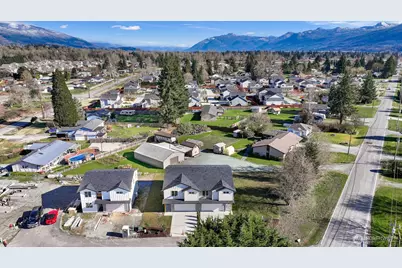 710 F and S Grade Rd #A, Sedro Woolley, WA 98284 - Photo 33