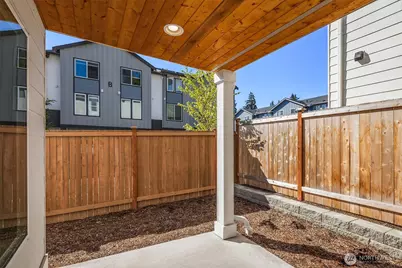 10 160th Place SE, Bothell, WA 98012 - Photo 33