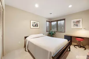 16122 NE 49th Ct, Redmond, WA 98052 - Photo 17