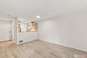 211 Summit Ave E, Seattle, WA 98102 - Photo 5
