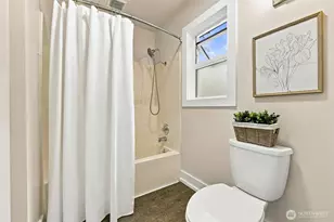 4512 SW Director Pl, Seattle, WA 98136 - Photo 25