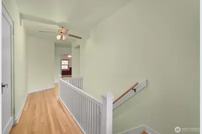 7710 Bagley Avenue N, Seattle, WA 98103 - Photo 29