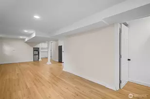7710 Bagley Ave N, Seattle, WA 98103 - Photo 25