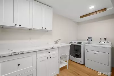 7710 Bagley Avenue N, Seattle, WA 98103 - Photo 27