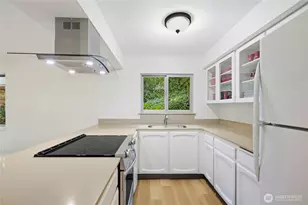 2326 49th Ave SW, Seattle, WA 98116 - Photo 11