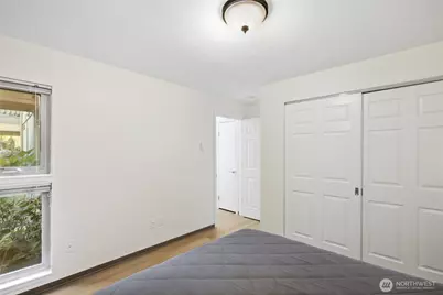 2326 49th Avenue SW, Seattle, WA 98116 - Photo 19