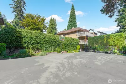 2326 49th Avenue SW, Seattle, WA 98116 - Photo 27