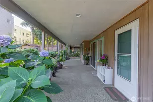 2326 49th Ave SW, Seattle, WA 98116 - Photo 23