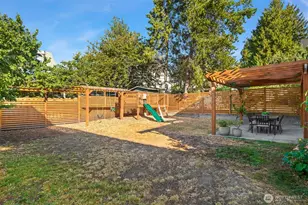 3915 Sunnyside Ave N, Seattle, WA 98103 - Photo 27