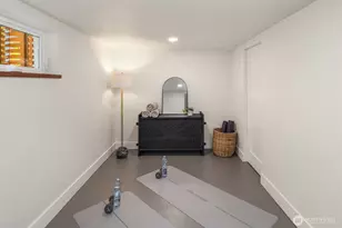 3915 Sunnyside Ave N, Seattle, WA 98103 - Photo 25