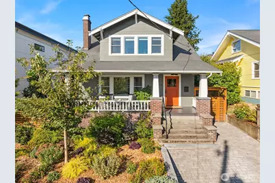 3915 Sunnyside Avenue N, Seattle, WA 98103 - Photo 1