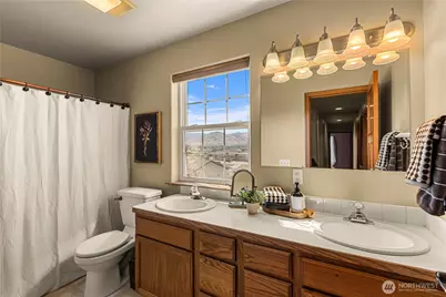 2403 NW Columbia Avenue, East Wenatchee, WA 98802 - Photo 25