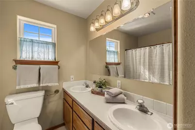 2403 NW Columbia Avenue, East Wenatchee, WA 98802 - Photo 31