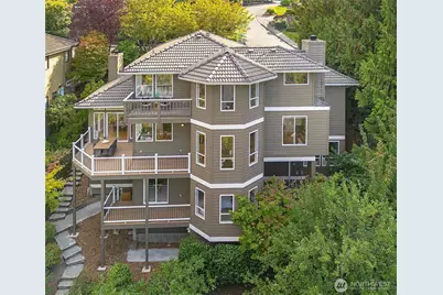 4618 NE 89th Street, Seattle, WA 98115 - Photo 1